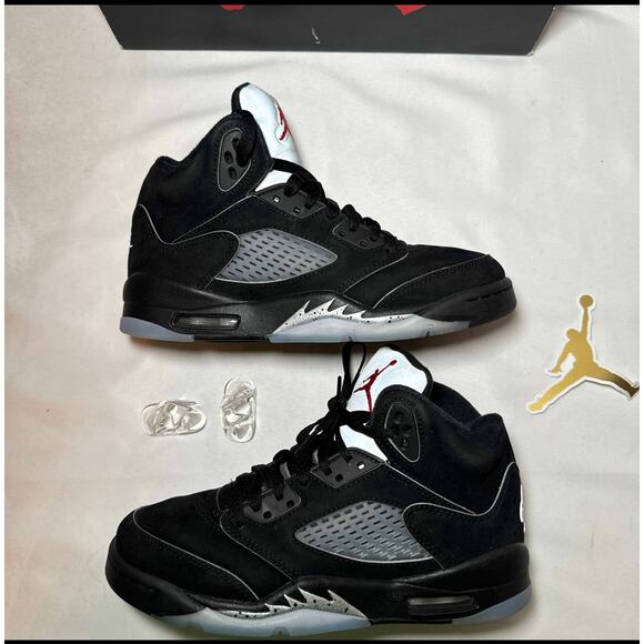 Size 5 - Nike Air Jordan 5 Retro OG GS Black Metallic Reimagined Men's Shoes - Picture 2 of 10